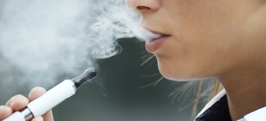 DANGERS OF ELECTRONIC SMOKING #1 Best Attorney in Las Vegas Ryan Alexander