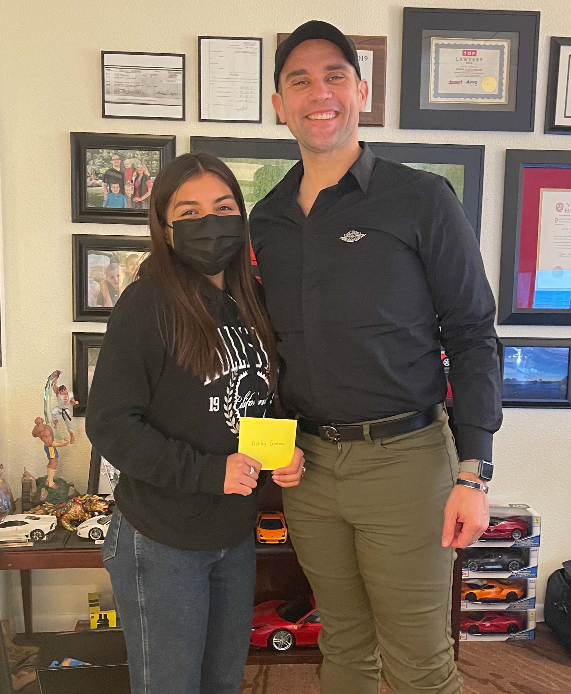 Abogado Ryan Alexander - Accidente Vegas - The Good Person Scholarship Ashley Carmona